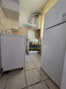 Apartament 1 camera, 35 mp, centrala proprie, etaj 2 - Zona Complex Studentesc - foto 4
