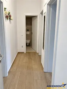Decomandat, cu teresa, gradina, acces privat, securizat, Grivitei, Brasov - foto 4