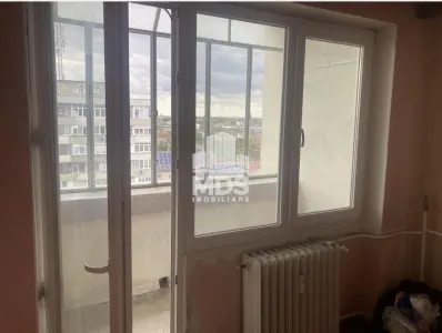 Confort 1 cu 3 balcoane in bloc anvelopat - Timisoara