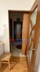 Apartament 2 camere etaj 1 centrala si AC - zona cartier Alexandru - Iasi