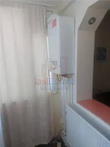 Apartament 2 camere etaj 1cu centrala proprie -  cartier Tatarasi - Iasi