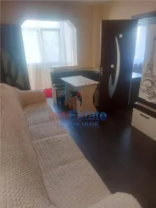 Apartament 2 camere etaj 1cu centrala proprie -  cartier Tatarasi - foto 2