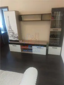 Apartament 2 camere etaj 1cu centrala proprie -  cartier Tatarasi - foto 5