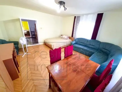 Camera la casa, Zorilor, zona UMF si USAMV+Curte - foto 2