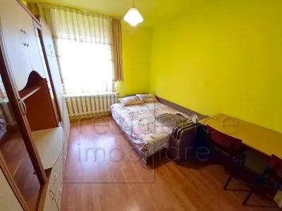 Camera la casa, Zorilor, zona UMF si USAMV+Curte - foto 3