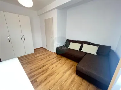 Apartament modern 3 camere 2 bai terasa si parcare zona Brana - foto 8