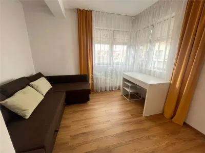Apartament modern 3 camere 2 bai terasa si parcare zona Brana - foto 9