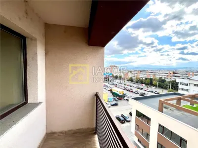 3 camere, etaj 6, Arena Residence Bacau - foto 17