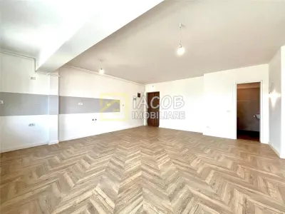 3 camere, etaj 6, Arena Residence Bacau - foto 6