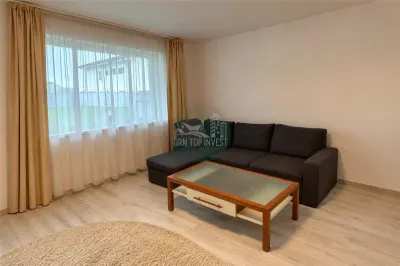 Apartament modern 2 camere curte si 3 parcari Selimbar - foto 3
