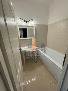 Vatra Luminoasa, 2 camere decomandate, bloc  Rusesc - foto 9