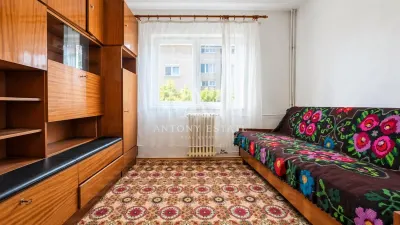 Apartament de vanzare, 3 camere, Cantemir - Oradea - foto 2