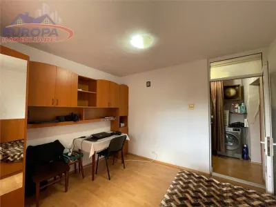 Apartament 2 camere de vanzare zona E3 -Tulcea - foto 4