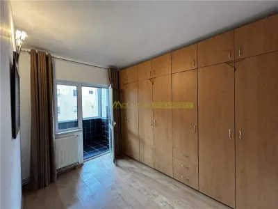 De Inchiriat 3 camere decomandate | Mobilat, utilat| Tractorul, Brasov - foto 12