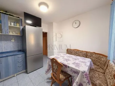 KIRIAC - 3 CAMERE - ETAJ 1 - CENTRALA PROPRIE - CLIMA - foto 2