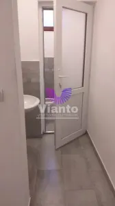 Închiriez clădire/spatiu comercial 4 etaje / Balea - foto 4