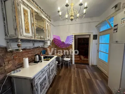 Casa de închiriat aproape de Centrul Istoric-Targu Fanului - foto 2