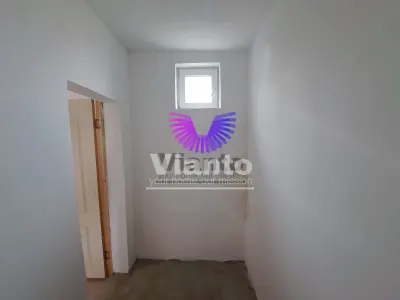 Casa 2 Camere-37mp, si Curte 25mp in Piata Cluj - foto 7