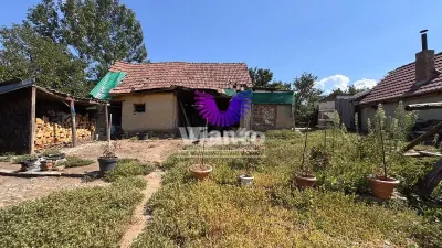 Casa cu doua corpuri independente si teren de 1050 mp central Miercurea Sibiului - foto 12