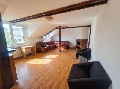 Apartament 3 camere | 77 mp | G Enescu | Mansarda | 3c-4708 - Suceava