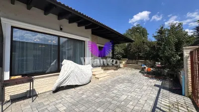 Casa premium cu curte la prima inchiriere - foto 29