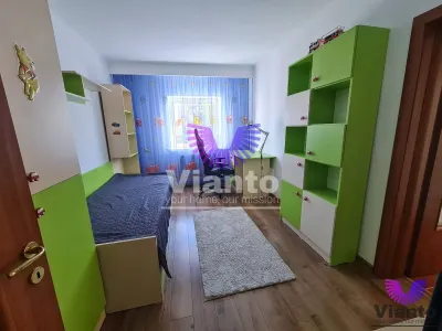 Apartament 3 camere | Balcon | Zona centrala | Sibiu - foto 5