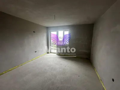 Casa Individuala cu 4 Camere 210mpu si Teren 727mp in Cisnadie - foto 12