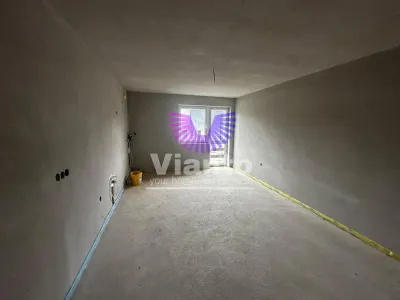Casa Individuala cu 4 Camere 210mpu si Teren 727mp in Cisnadie - foto 9