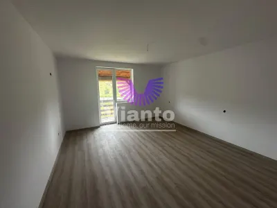 Duplex 5 camere -150mpu, curte 250mp - Cisnadie - foto 16