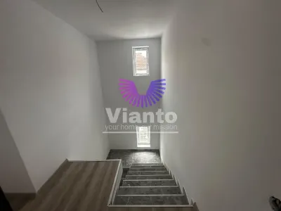 Duplex 5 camere -150mpu, curte 250mp - Cisnadie - foto 18