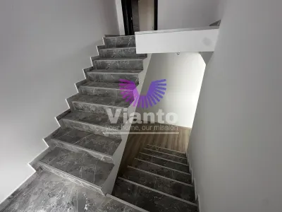 Duplex 5 camere -150mpu, curte 250mp - Cisnadie - foto 10