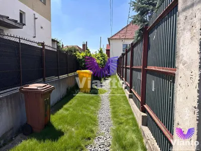Apartament la casa individuala 93 mp cu curte - zona Parcul Sub Arini-Strand - foto 11