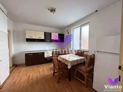 Apartament la casa individuala 93 mp cu curte - zona Parcul Sub Arini-Strand - foto 3