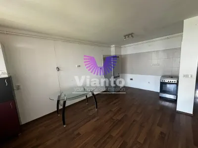 Casa 5 Camere - 125mpu cu Teren de 176mp in Selimbar - foto 2