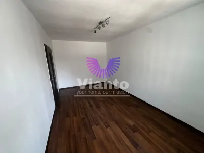 Casa 5 Camere - 125mpu cu Teren de 176mp in Selimbar - foto 3