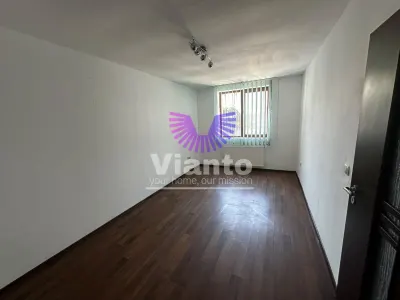Casa 5 Camere - 125mpu cu Teren de 176mp in Selimbar - foto 8