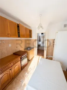 RECO Apartament tip PB, decomandat, 2 camere, Bloc reabilitat termic - foto 6