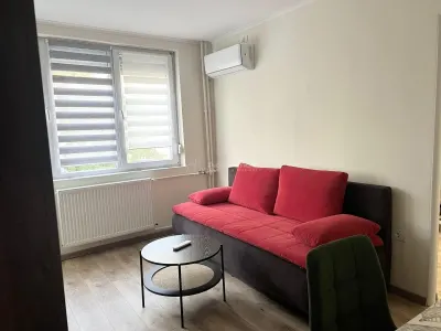 Apartament 2 camere de inchiriat –etaj 2 -  Aleea Rogerius, Oradea - foto 2