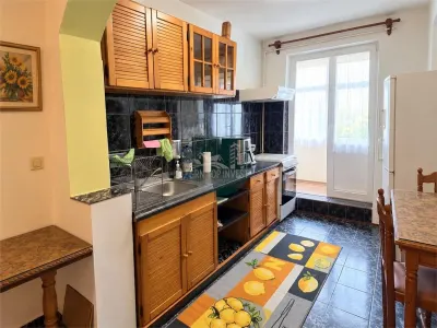 Apartament 2 camere decomandat balcon zona Hipodrom III - foto 3