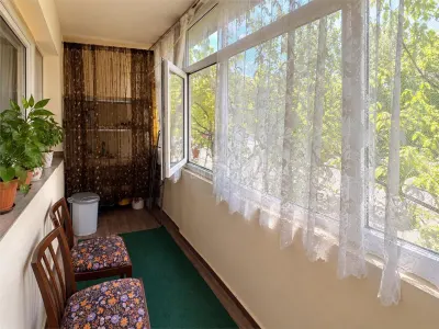 Apartament 2 camere decomandat balcon zona Hipodrom III - foto 8