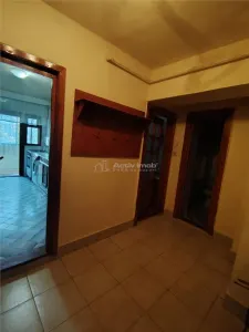 apartament cu 2 camere Calea Bucuresti - Targoviste