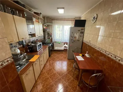 Apartament 3 camere Rahova  comision 0% - foto 2