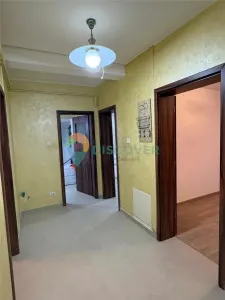 Apartament 2 camere , decomandat , BULEVARDUL  POITIERS/Casangiilor - foto 3