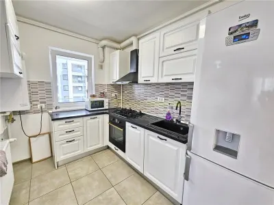 Apartament cu parcare si boxa Top City - foto 12