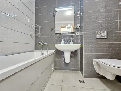 Apartament cu parcare si boxa Top City - foto 14