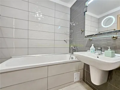 Apartament cu parcare si boxa Top City - foto 15