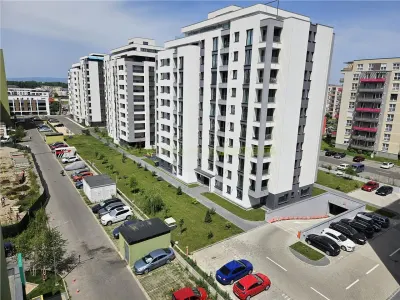 Apartament cu parcare si boxa Top City - foto 32