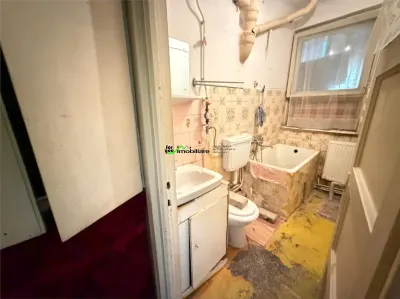 APARTAMENT 2 CAMERE – ZONA FOARTE BUNA, LA 10 MINUTE DE CENTRUL BACAULUI | INVESTITIE / SEDIU FIRMA - foto 10