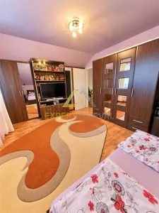 Casa cu piscina de vanzare zona Castel Transilvania Baia Mare - foto 11