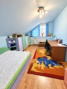 Casa cu piscina de vanzare zona Castel Transilvania Baia Mare - foto 15